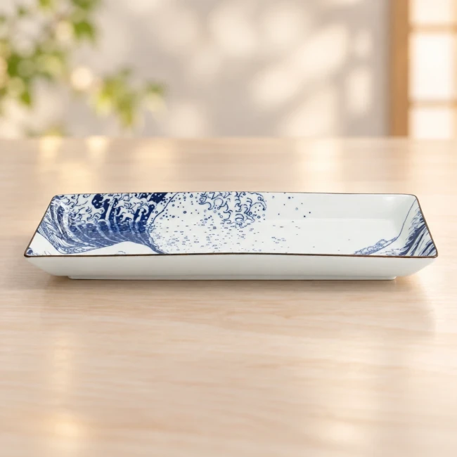 Assiette Hokusai rectangulaire en porcelaine japonaise - Modern and Past Assiette japonaise rectangulaire Hokusai Grande Vague de Kanagawa et Mont Fuji - Modern and Past