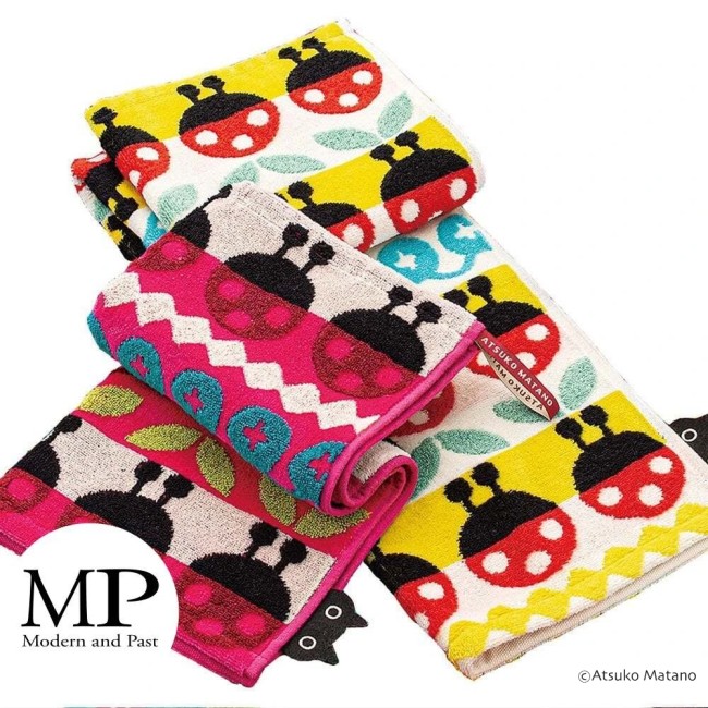 serviette japonaise rose coccinelle Ladybug en coton éponge Atsuko Matano serviette japonaise rose en coton éponge motif coccinelle Ladybug Atsuko Matano