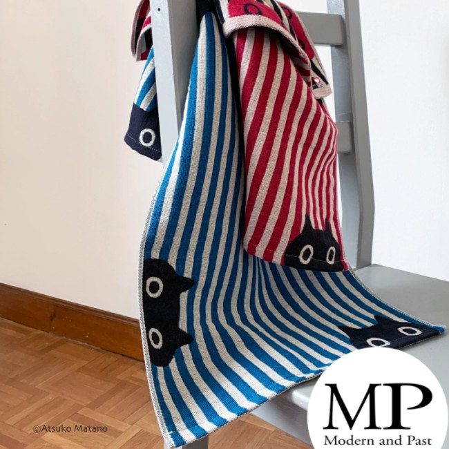 Serviette japonaise en gaze de coton rouge et blanche motif chat MMST Atsuko Matano fabriquée au Japon