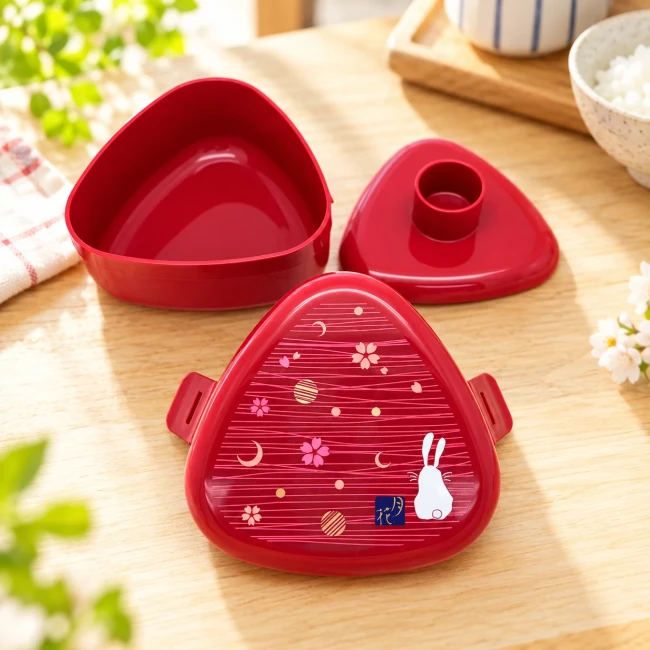 Boîte à onigiri japonaise rouge Tsukimi Usagi lapin Sakura 290 ml OSK - Modern and Past