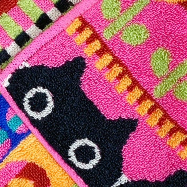 mini serviette japonaise rose chat et jardin en coton Atsuko Matano mini serviette japonaise rose coton motif chat et jardin Atsuko Matano