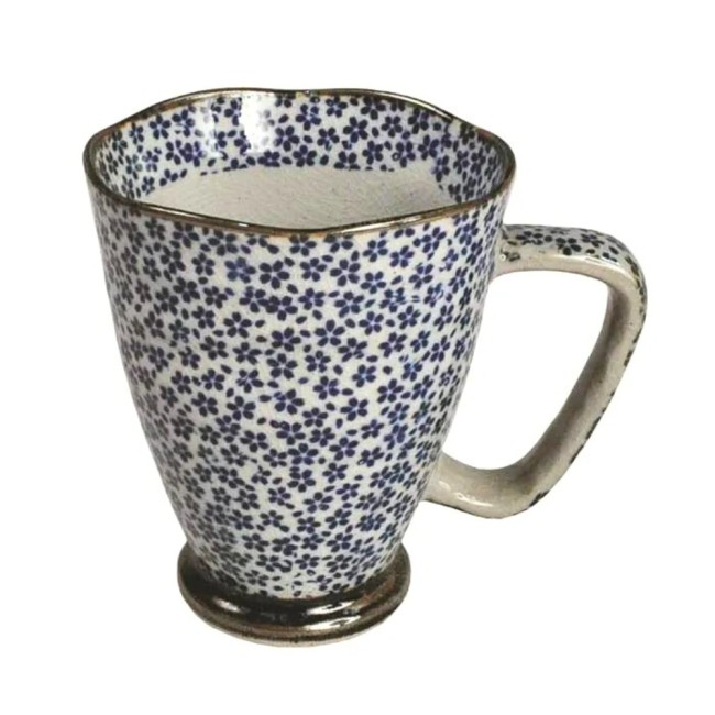 Mug japonais bleu en porcelaine avec motifs de fleurs de Sakura fabriqué au Japon