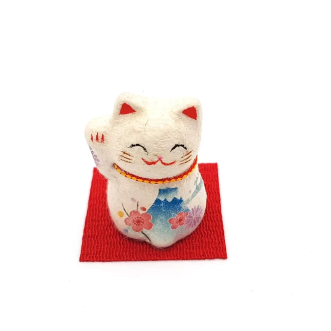Figurine Maneki Neko Mont Fuji bleu et sakura en papier washi faite au Japon chez Modern and Past