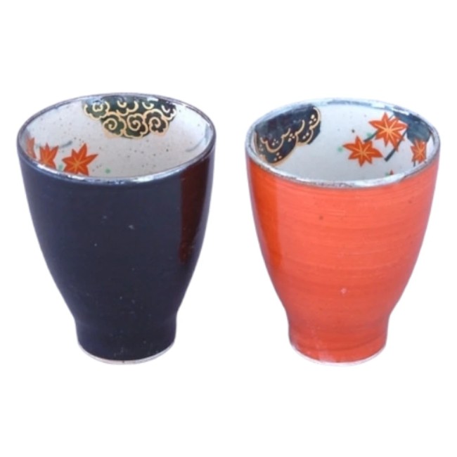 Tasse à thé japonaise en porcelaine d’Arita motifs Momiji rouge ou noir