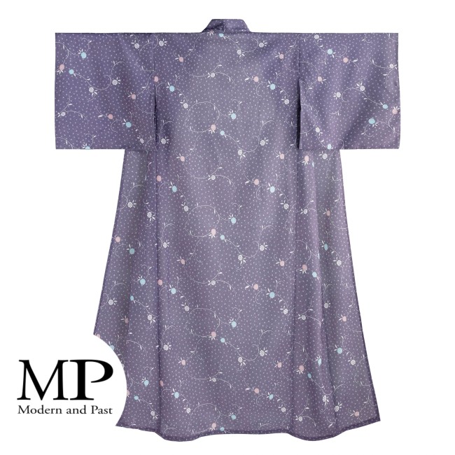 Kimono traditionnel japonais violet pour femme à motifs fleurs