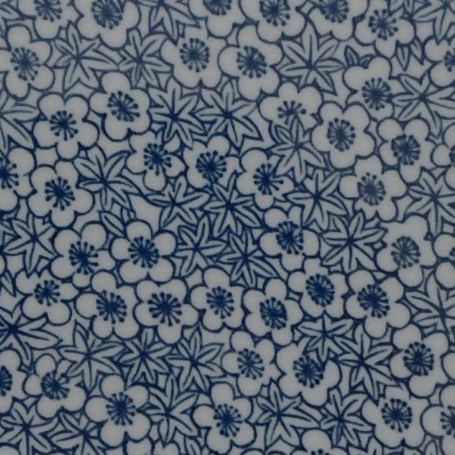 Assiette japonaise Fleurs de printemps – Modern and Past assiette japonaise fleurs de printemps bleue 25,5 cm