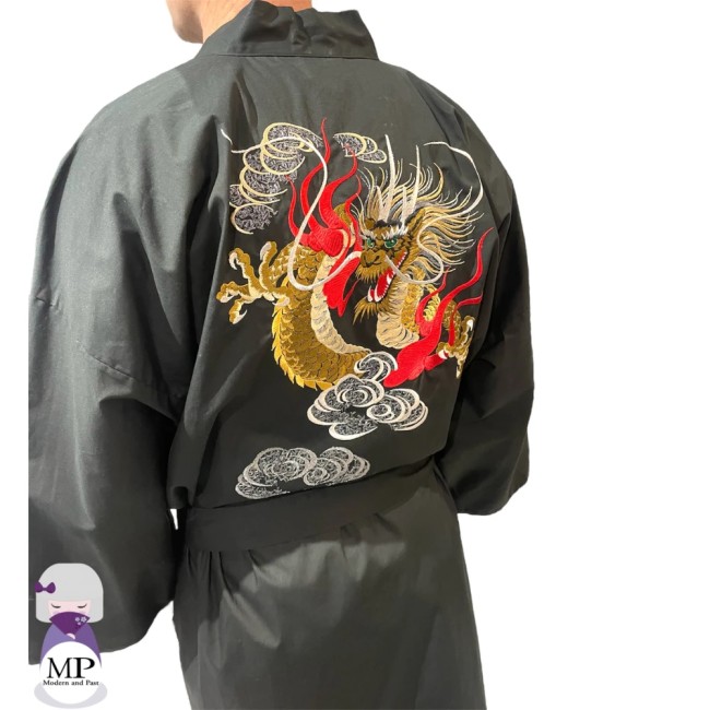 Yukata japonais homme noir avec dragon brodé – Fabriqué au Japon