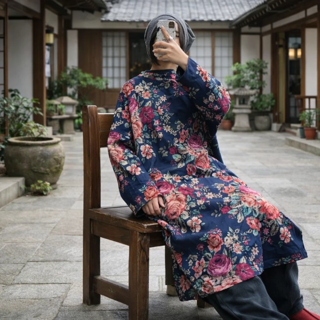 Manteau asiatique long bleu à fleurs double couche 100% coton