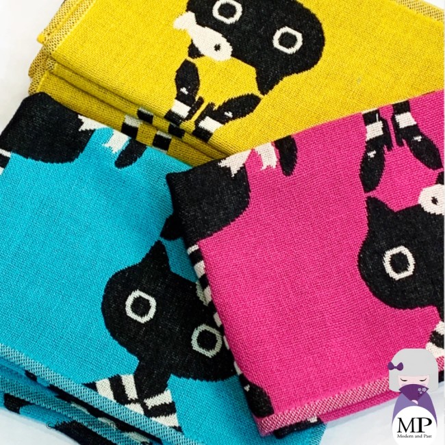 serviette japonaise bleue gaze coton motif Chat Mémé