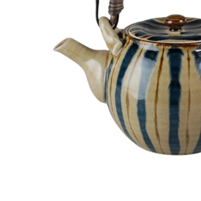 Théière japonaise Dobin Futairo Tokusa en porcelaine d’Arita avec anse en bambou