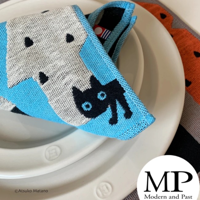 Serviette japonaise en gaze de coton bleue motif chat Maze Atsuko Matano fabriquée au Japon