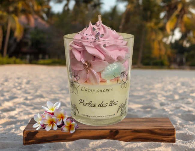 Bougie chantilly frangipanier Perle des Îles L'Âme Sucrée