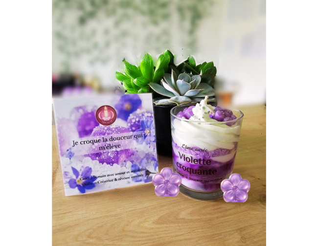 Bougie gourmande Violette - parfum violette, douceur florale et sucrée