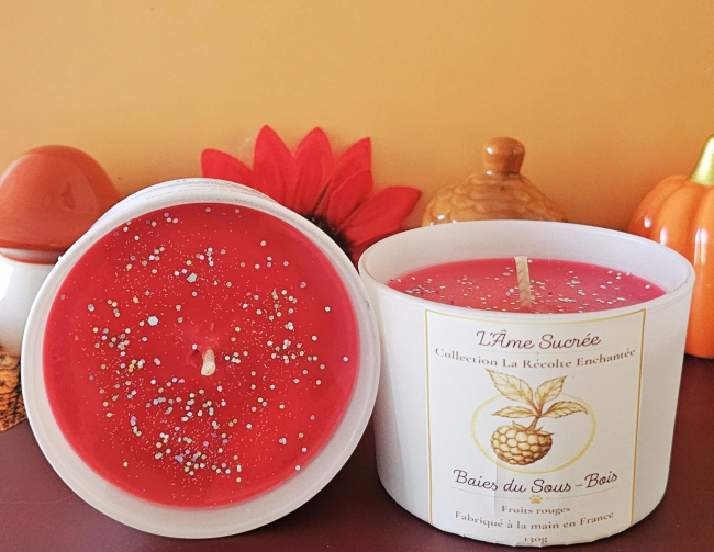 Baies du Sous-Bois 130 g – Décor fruits rouges Bougie Baies du Sous-Bois 130 g fruits rouges – vue du dessus