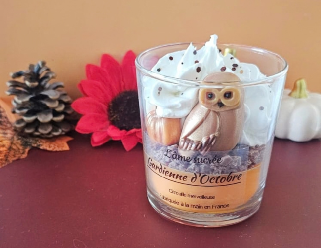 Gardienne d’Octobre – Bougie artisanale citrouille Bougie Gardienne d’Octobre parfum Citrouille Merveilleuse – vue de face
