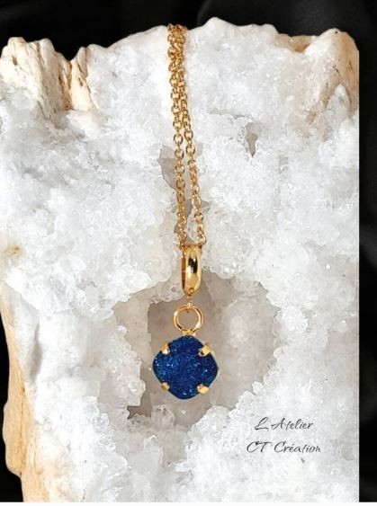 Pendentif Cristal Autrichien bleu royal givré 2