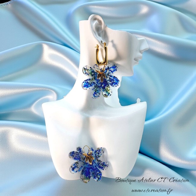 Fleurs pailleté bleu et or avec perle lapis 2