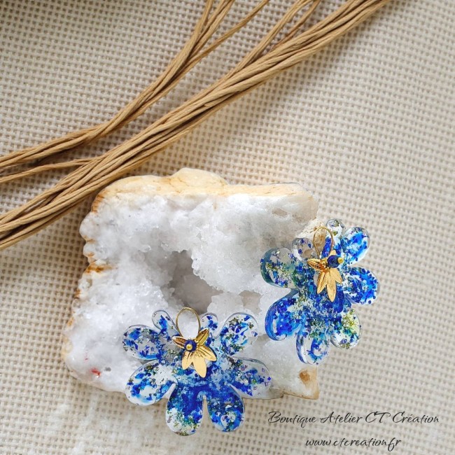 Fleurs pailleté bleu et or avec perle lapis 4