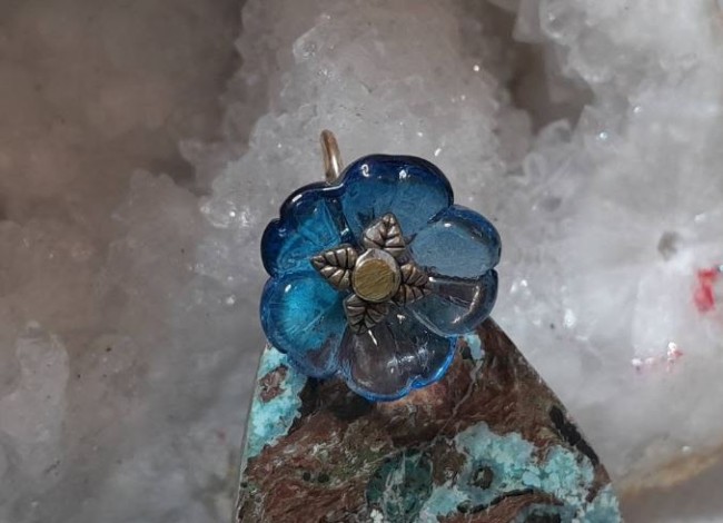 Turquoise forme goutte 41.5x27.7 - 3