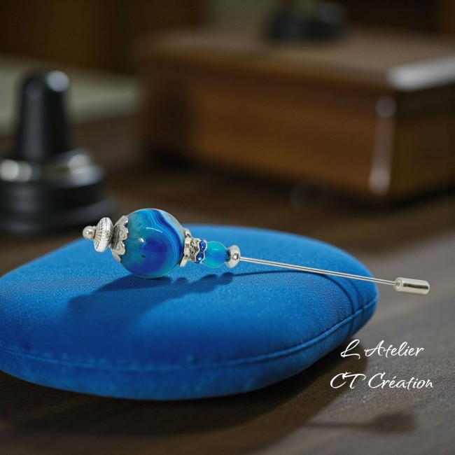 Agate bleu fibule 95mm