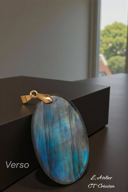 Labradorite ovale 95 carats