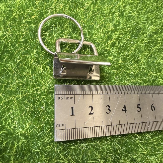 Embouts métalliques à pince, largeur 25mm