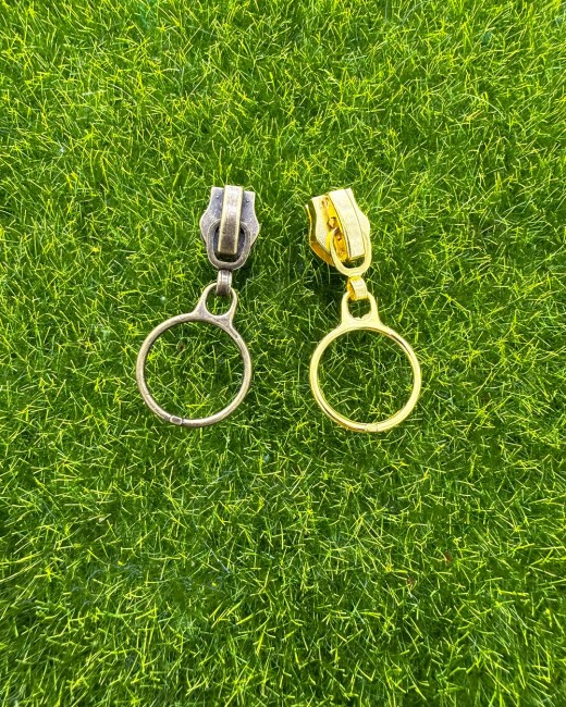 Curseur Métallique Rond pour zip nylon de taille 6 (#6), coloris laiton ou doré au choix