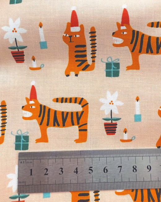 Tigres de Noël de Dashwood, avec regle pour échelle motifs