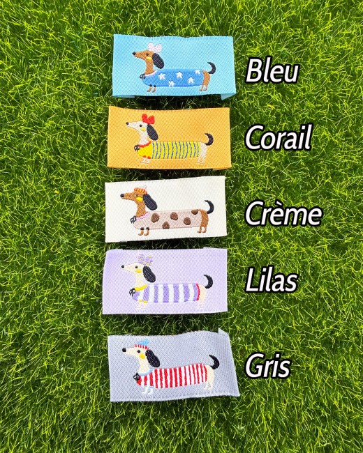 étiquettes tissées teckel à coudre avec nom des couleur