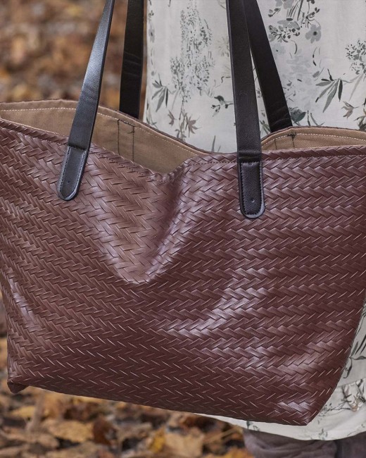 Exemple de sac cousue avec le simili à chevrons couleur marron