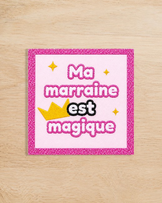 Étiquette tissée à coudre Ma Marraine est Magique