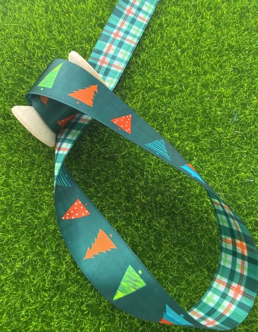 Ruban de Noël double face : Sapins et Carreaux