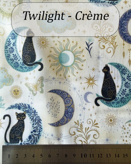 Tissu Twilight crème – Collection Charmed Makower UK