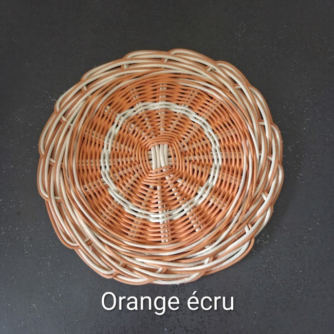 petite volette orange écru nom