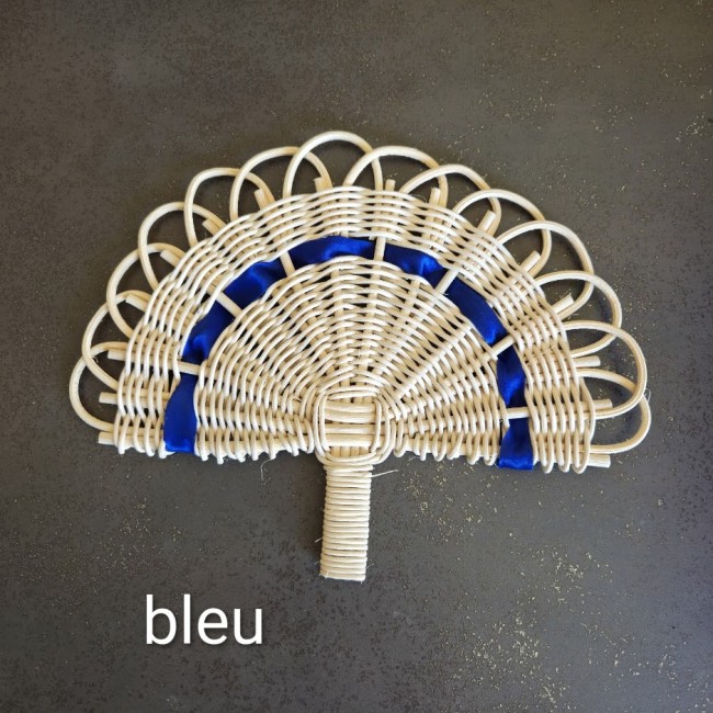 eventail ruban bleu nom
