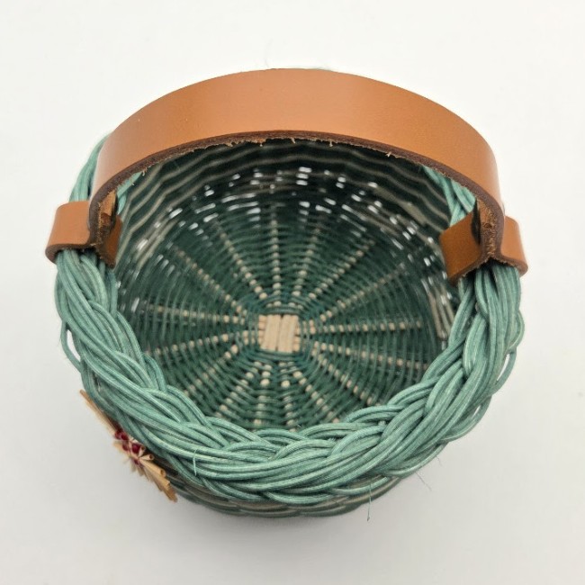 petit panier enfant vert anse cuir marron 5