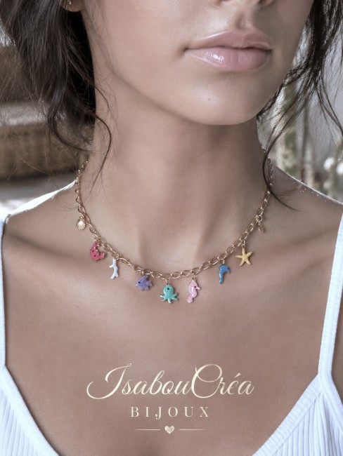 collier trésors marins en acier inoxydable doré