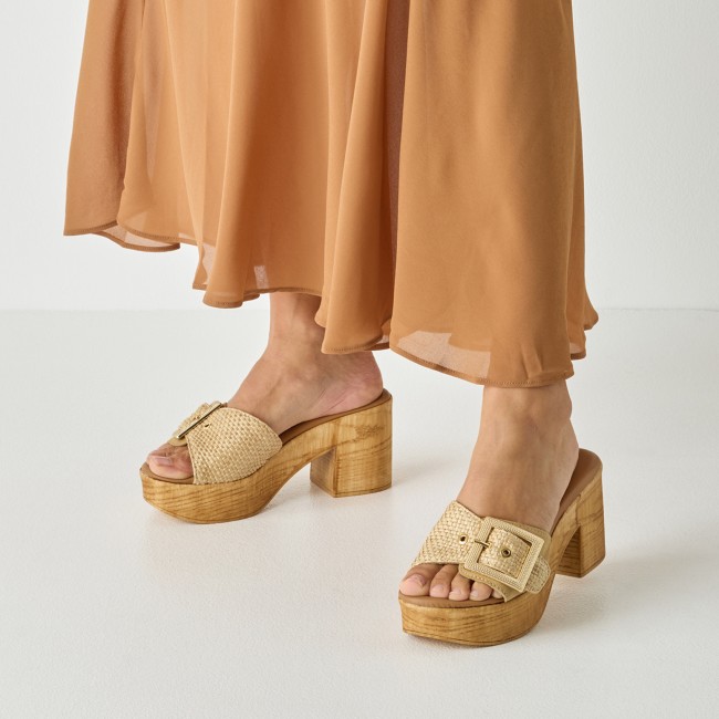 001-27208-46-402-MO1