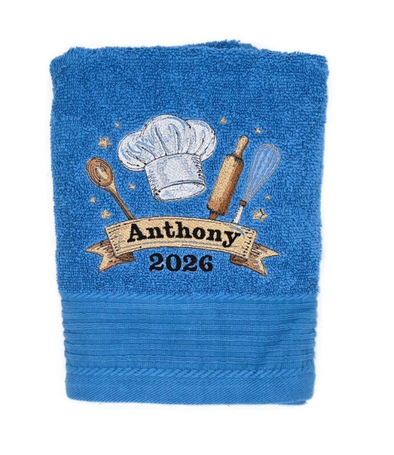 Serviette brodée personnalisée avec prénom et motif pâtisserie