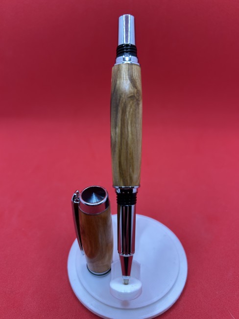 Roller en bois de Mirabellier de Moselle - Capuchon du stylo Roller en bois de Mirabellier de Moselle - Capuchon du stylo