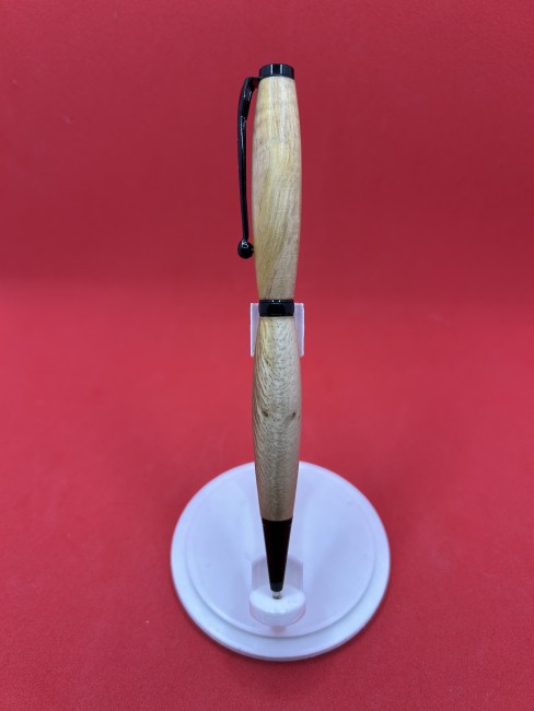 Stylo en bois de châtaignier et accessoires d’écriture artisanaux