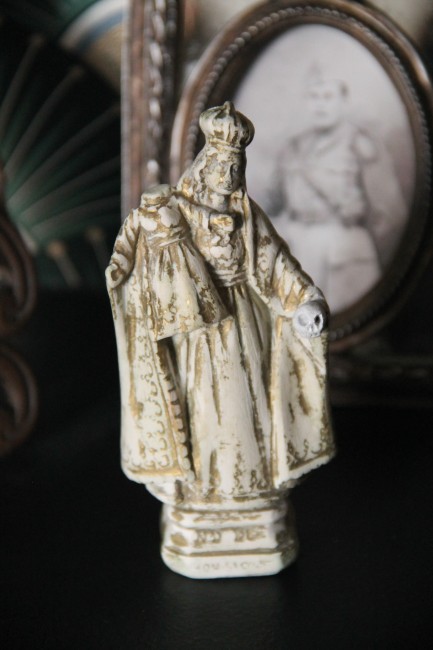 Statuette Vierge à l'enfant décapité, décoration macabre, pour cabinet de curiosité