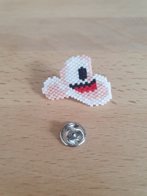 PI 1 - 6.1 - PIN'S CHAPEAU DE COWBOY TISSAGE PERLES MIYUKI