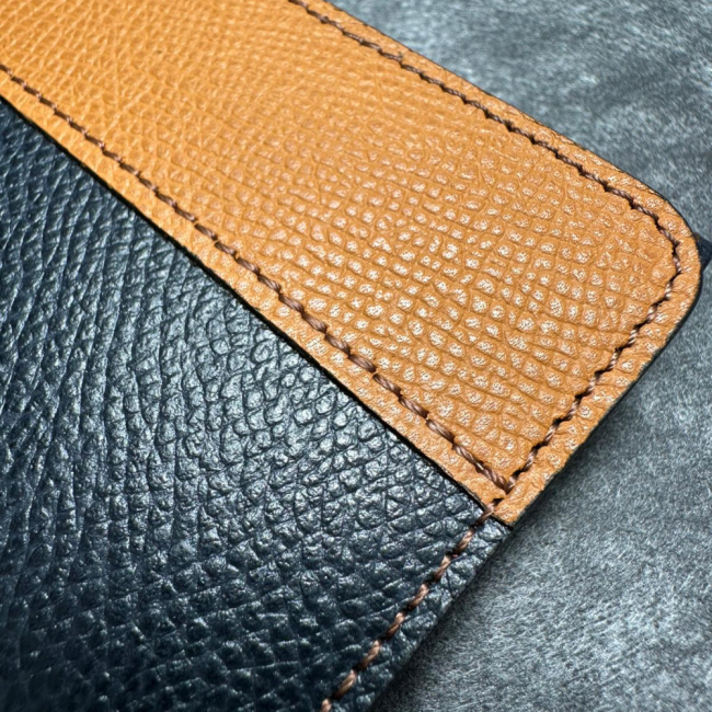 porte-cartes-cuir-bleu-marine-et-camel-maroquinerie-artisanale-par-ydm-artesanato