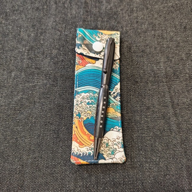 pochette stylo - motif vague kanagawa vert canard orange blanc