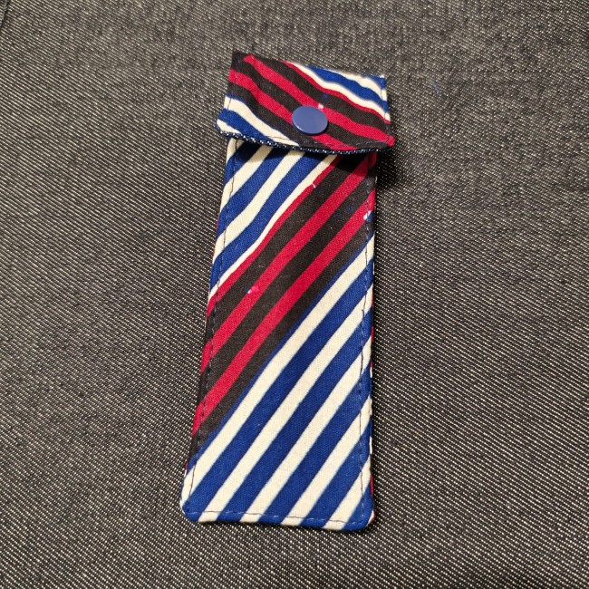 petite pochette pour ranger ses stylos en coton et jean 
