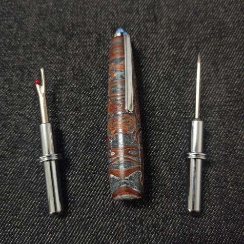 Kaneli gris ardoise et blanc