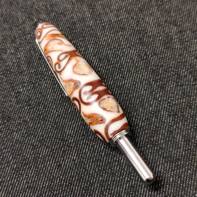 élégant outil pour découdre à offrir - découseur artisanal - blanc et marron - idée cadeau - lame coupe fils qui se changent