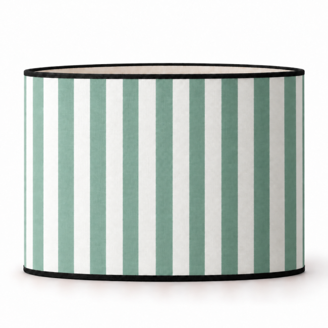 Abat-jour FAUBOURG vert pastel à rayures blanches, bordures noires, sur fond blanc