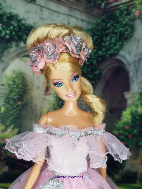Robe de princesse rose scintillante avec serre-tête fleurs rose argenté pour poupée type Barbie